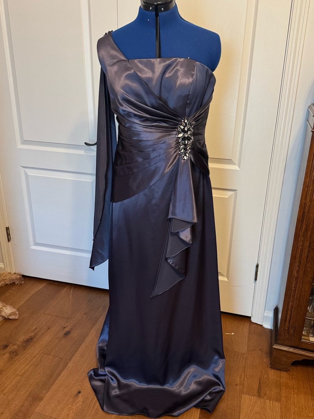 One-Shoulder Evening Gown with Embellished Waist